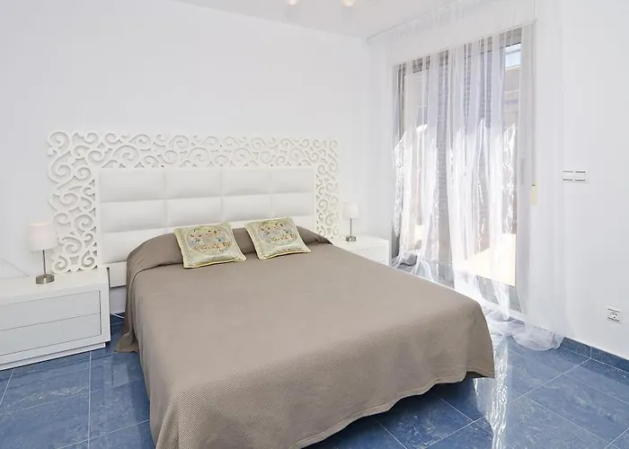 아파트 Latsenko *